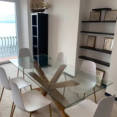 Hyggewaves * Bogliasco